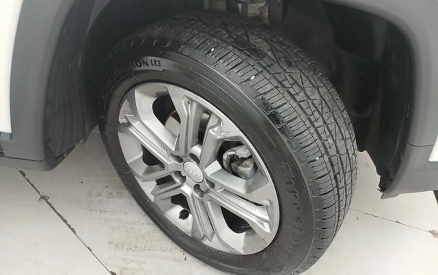 imagem-https://www.socarrao.com.br/sc-vehicle-images-prod/3994790/1789996485359-1_102132.jpg