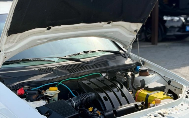 imagem-https://www.socarrao.com.br/sc-vehicle-images-prod/3994825/1789996536717-69436ab12d239ae4a.jpg