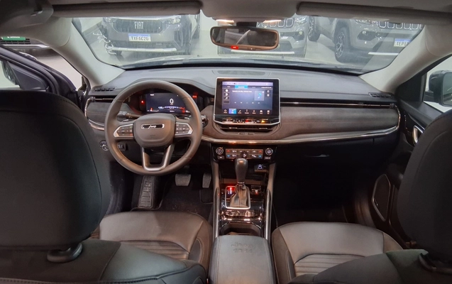 imagem-https://www.socarrao.com.br/sc-vehicle-images-prod/3994970/1789996812400-2_102006.jpg