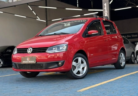 Volkswagen Fox 2011 Vermelho — foto 1 de 3