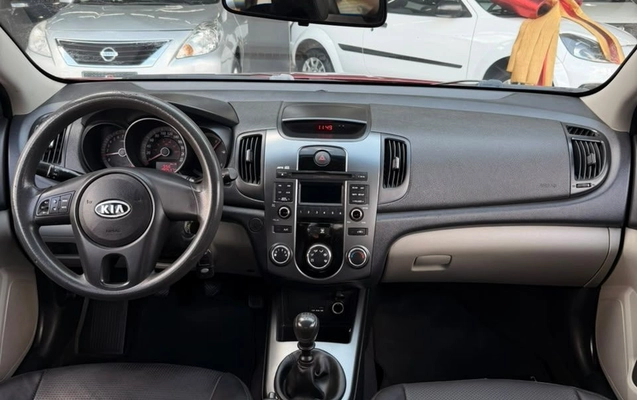 imagem-https://www.socarrao.com.br/sc-vehicle-images-prod/3994978/1789996851138-gb-f07e1d8.jpeg