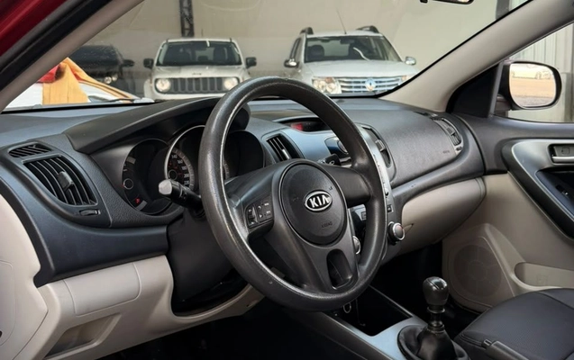 imagem-https://www.socarrao.com.br/sc-vehicle-images-prod/3994978/1789996851142-gb-5ed88ec.jpeg