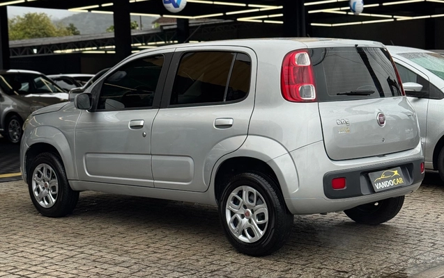 imagem-https://www.socarrao.com.br/sc-vehicle-images-prod/3995062/1789997162135-d060f6445d9949be8560929b452f2547_1789996991252.jpg