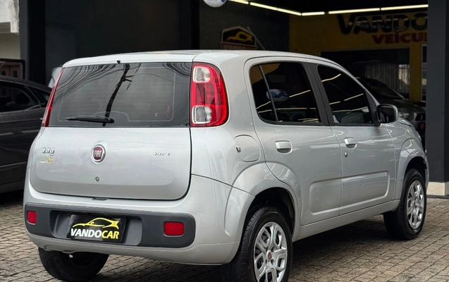 imagem-https://www.socarrao.com.br/sc-vehicle-images-prod/3995062/1789997162138-5a204d888458440da1a137ac19124805_1789996991257.jpg