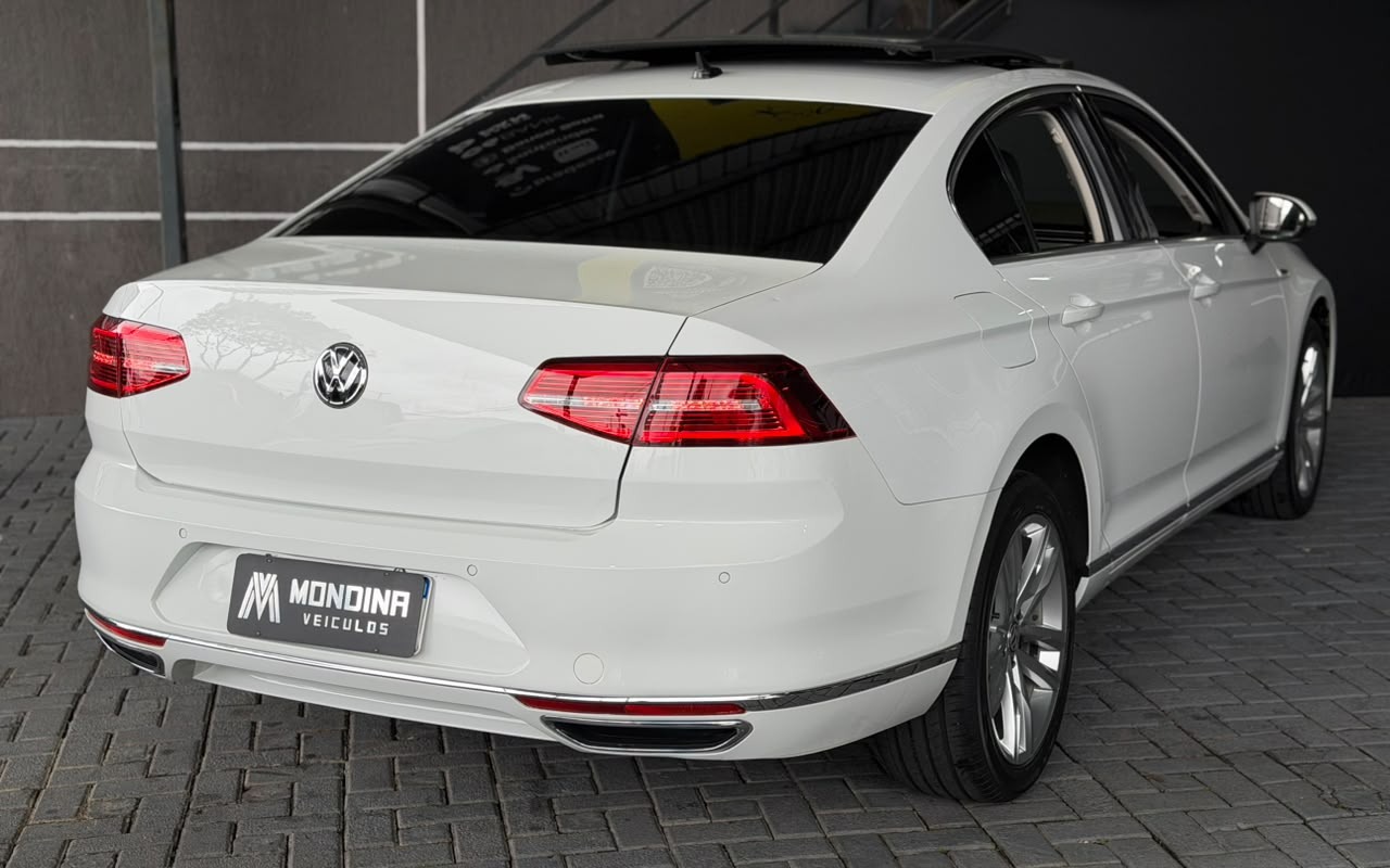 imagem-https://www.socarrao.com.br/sc-vehicle-images-prod/3995083/1789996983976-V2hhdHNBcHAgSW1hZ2UgMjAyNi0wOS0xOSBhdCAxMS4wMy40Ny5qcGVn.jpeg