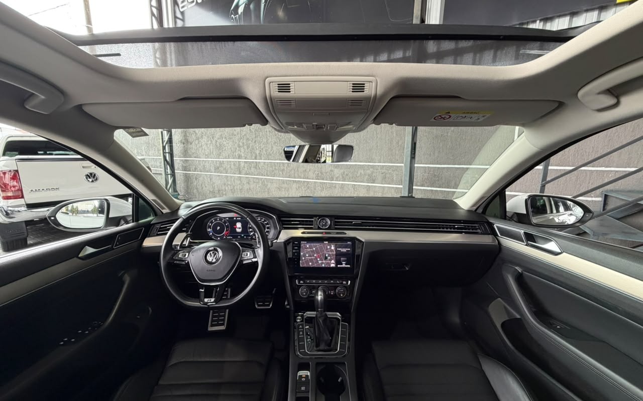 imagem-https://www.socarrao.com.br/sc-vehicle-images-prod/3995083/1789996984204-V2hhdHNBcHAgSW1hZ2UgMjAyNi0wOS0xOSBhdCAxMS4wMy40MS5qcGVn.jpeg
