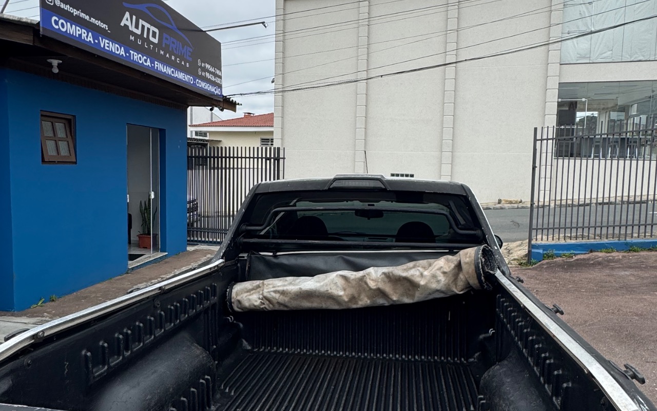 imagem-https://www.socarrao.com.br/sc-vehicle-images-prod/3995266/1789997240857-SU1HXzU4NDEuanBlZw.jpeg