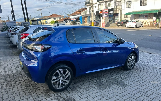 imagem-https://www.socarrao.com.br/sc-vehicle-images-prod/3995698/1789998159581-014601d5-c118-4147-b16f-89a543e0915a.jpeg