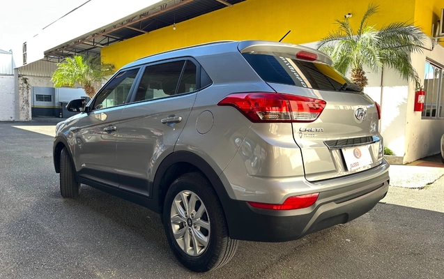 imagem-https://www.socarrao.com.br/sc-vehicle-images-prod/3995740/1789998221418-OWFlYjU1NjgtYTE0Ny00MzBhLTg3NjMtNzE3OGNkMzc0NDAyLmpwZWc.jpeg