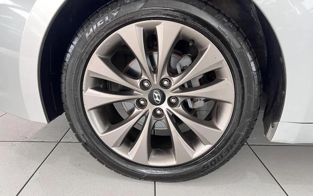 imagem-https://www.socarrao.com.br/sc-vehicle-images-prod/3995945/1790093220393-8492669_0_B_b9fd7d14ba.jpeg