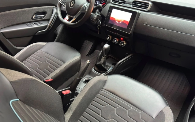 imagem-https://www.socarrao.com.br/sc-vehicle-images-prod/3995986/1789998673807-MjY2ZjM2ZDktZTdhZi00MTIwLTkzOTMtMTAwYzM1YWM3ZGMxLmpwZWc.jpeg