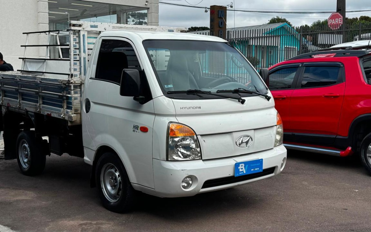 Hyundai HR 2010 Branco — foto 1 de 3