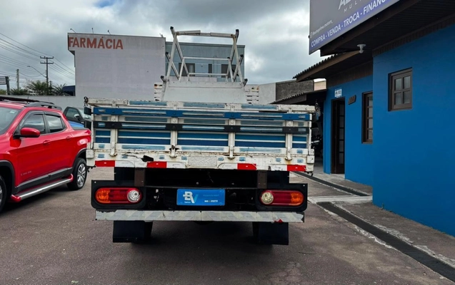 imagem-https://www.socarrao.com.br/sc-vehicle-images-prod/3996034/1789998819034-V2hhdHNBcHAgSW1hZ2UgMjAyNi0wOS0yMSBhdCAxMC40NC40NC5qcGVn.jpeg