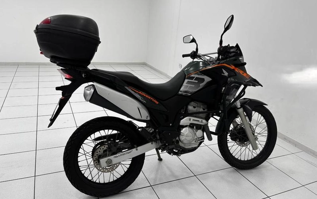 imagem-https://www.socarrao.com.br/sc-vehicle-images-prod/3996224/1789999109905-8159572_7_B_7adbaca958.jpeg