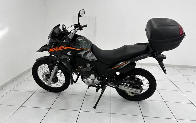 imagem-https://www.socarrao.com.br/sc-vehicle-images-prod/3996224/1789999109907-8159572_10_B_248f955927.jpeg