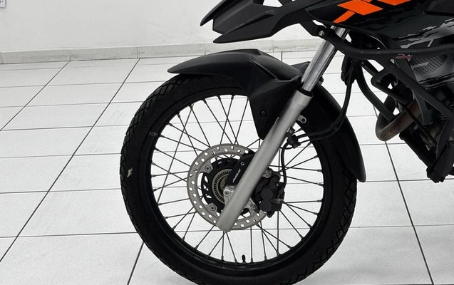 imagem-https://www.socarrao.com.br/sc-vehicle-images-prod/3996224/1789999109925-8159572_12_B_94cb1d9f06.jpeg