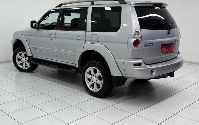 imagem-https://www.socarrao.com.br/sc-vehicle-images-prod/3996227/1790076310802-8488797_2_B_649a832cea.jpeg
