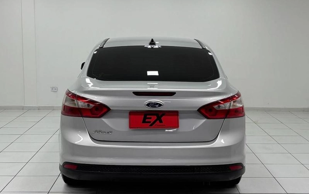 imagem-https://www.socarrao.com.br/sc-vehicle-images-prod/3996230/1790107271974-8494102_2_B_0c07b88396.jpeg
