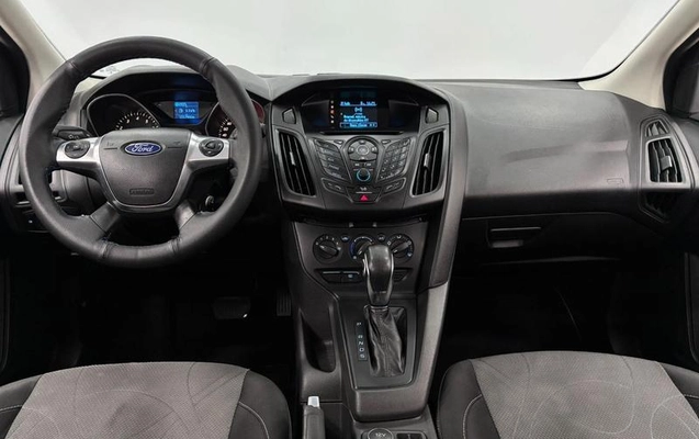 imagem-https://www.socarrao.com.br/sc-vehicle-images-prod/3996230/1790107271976-8494102_5_B_3bbcb82a6a.jpeg