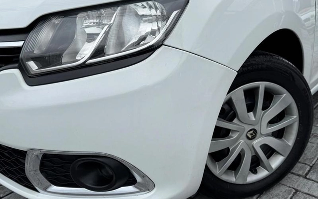 imagem-https://www.socarrao.com.br/sc-vehicle-images-prod/3996247/1789999136213-6865762_15_B_37307a3c3e.jpeg