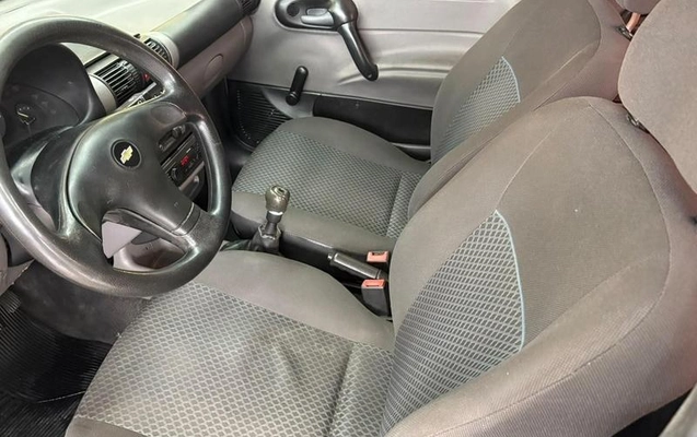 imagem-https://www.socarrao.com.br/sc-vehicle-images-prod/3996266/1789999168337-8481366_13_B_06fe4e92fd.jpeg