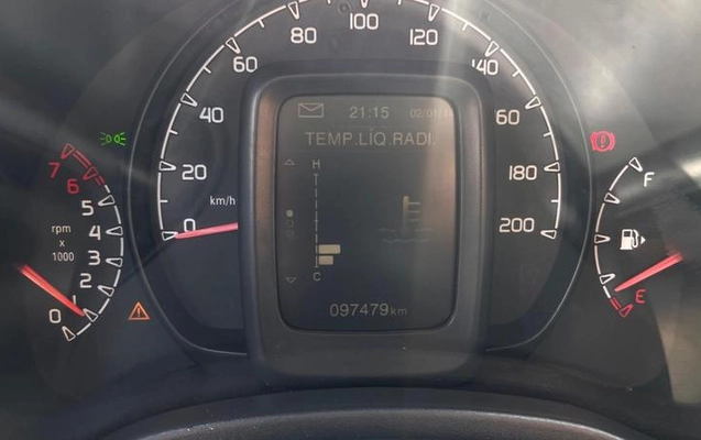 imagem-https://www.socarrao.com.br/sc-vehicle-images-prod/3996272/1790260152487-7980730_6_B_14f035a39e.jpeg