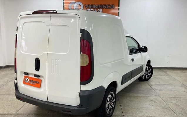 imagem-https://www.socarrao.com.br/sc-vehicle-images-prod/3996285/1789999173866-8486049_11_B_10a76eae9d.jpeg