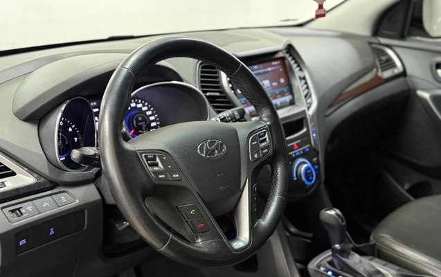imagem-https://www.socarrao.com.br/sc-vehicle-images-prod/3996288/1789999174881-8486775_9_B_ed7c118a91.jpeg