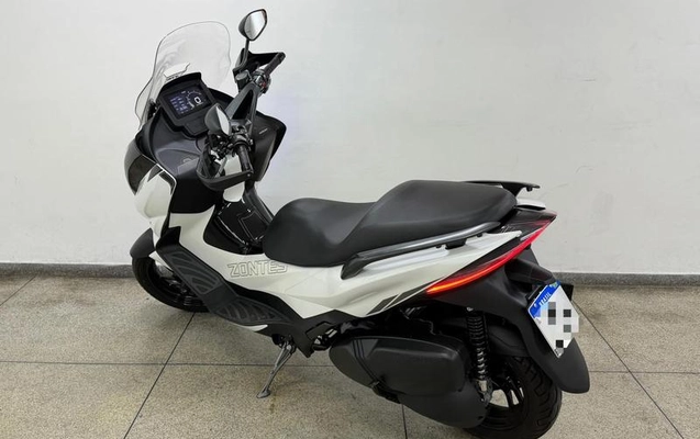imagem-https://www.socarrao.com.br/sc-vehicle-images-prod/3996291/1790264655345-8487758_8_B_ecf62ddf1e.jpeg