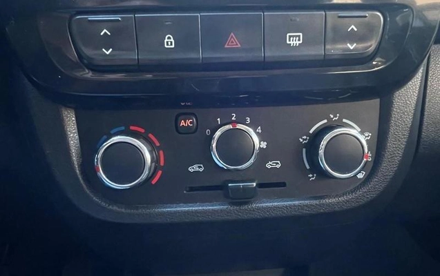 imagem-https://www.socarrao.com.br/sc-vehicle-images-prod/3996294/1789999176840-8144166_10_B_cd745781f5.jpeg