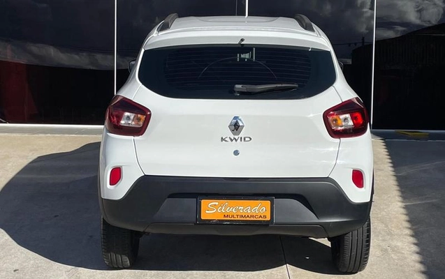 imagem-https://www.socarrao.com.br/sc-vehicle-images-prod/3996294/1789999176841-8144166_12_B_6168ce33a8.jpeg