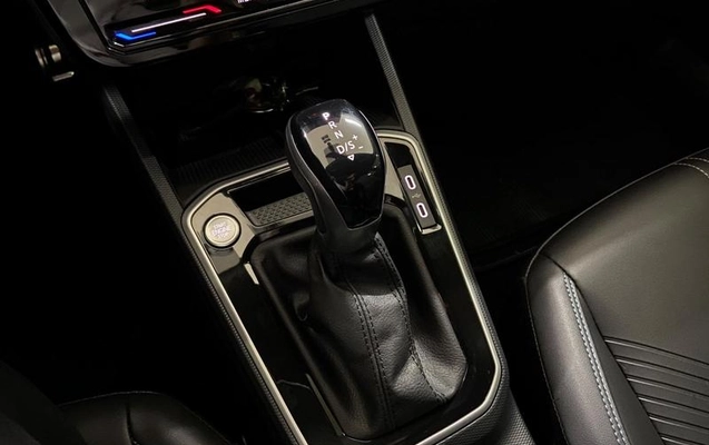imagem-https://www.socarrao.com.br/sc-vehicle-images-prod/3996302/1790015162542-8494046_14_B_b8719f7e91.jpeg