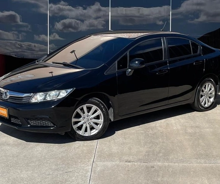 Honda Civic 2013 Preto — foto 1 de 3