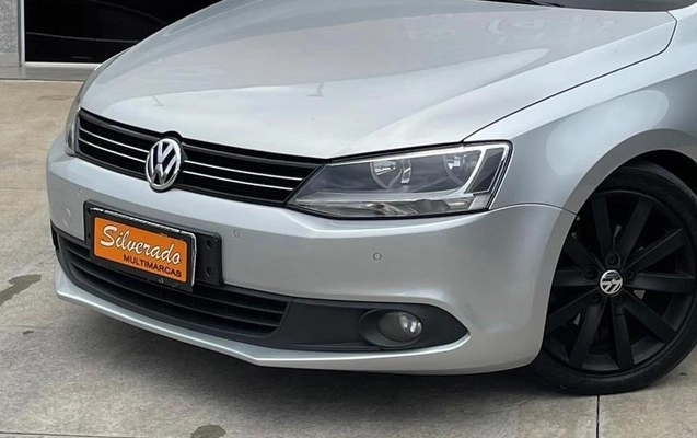 imagem-https://www.socarrao.com.br/sc-vehicle-images-prod/3996304/1789999181043-8192081_1_B_0071f99b7b.jpeg