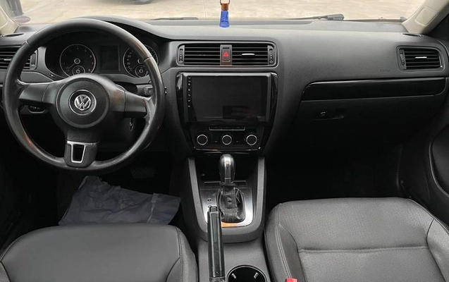 imagem-https://www.socarrao.com.br/sc-vehicle-images-prod/3996304/1789999181045-8192081_5_B_bd3dec118a.jpeg