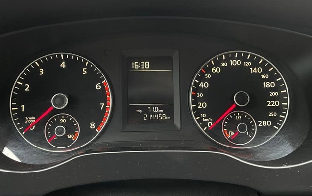 imagem-https://www.socarrao.com.br/sc-vehicle-images-prod/3996304/1789999181046-8192081_7_B_10232fdab9.jpeg