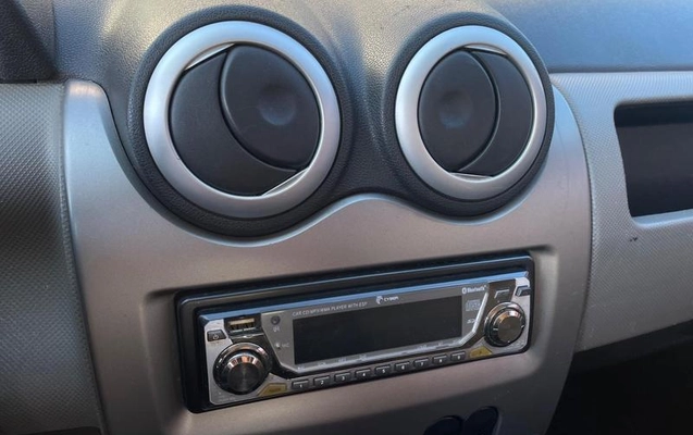 imagem-https://www.socarrao.com.br/sc-vehicle-images-prod/3996315/1789999188692-8280164_8_B_ccb057a406.jpeg