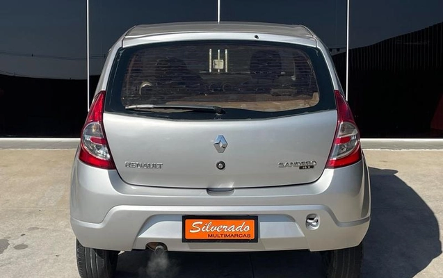 imagem-https://www.socarrao.com.br/sc-vehicle-images-prod/3996315/1789999188693-8280164_11_B_56483de364.jpeg