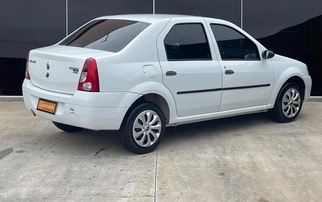 imagem-https://www.socarrao.com.br/sc-vehicle-images-prod/3996345/1790948143272-8379597_12_B_95a2bfb248.jpeg