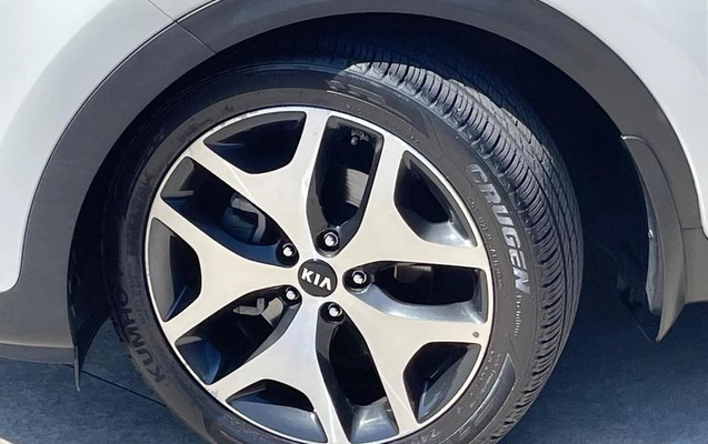 imagem-https://www.socarrao.com.br/sc-vehicle-images-prod/3996347/1790260516218-8394891_15_B_e5cab2de21.jpeg