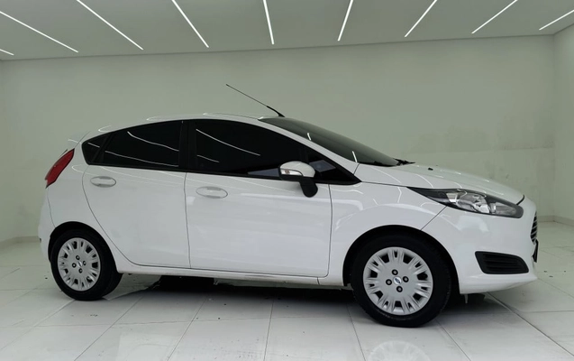 imagem-https://www.socarrao.com.br/sc-vehicle-images-prod/3996369/1790788570396-vehicle_image_1789779971_07e27352fd0d7cbcc3f85a6c19abd2b7.jpeg