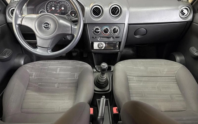 imagem-https://www.socarrao.com.br/sc-vehicle-images-prod/3996414/1789999362270-8488236_8_B_94a38039c7.jpeg