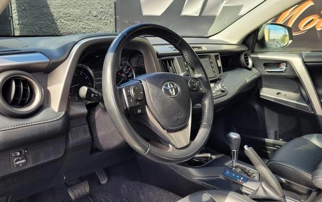 imagem-https://www.socarrao.com.br/sc-vehicle-images-prod/3996459/1789999483314-8496035_9_B_7c2801b378.jpeg