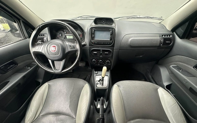 imagem-https://www.socarrao.com.br/sc-vehicle-images-prod/3996523/1789999568803-8b7d0fca1bfc41e5bf1e9b2d7c04c9b7_1789999543109.jpg