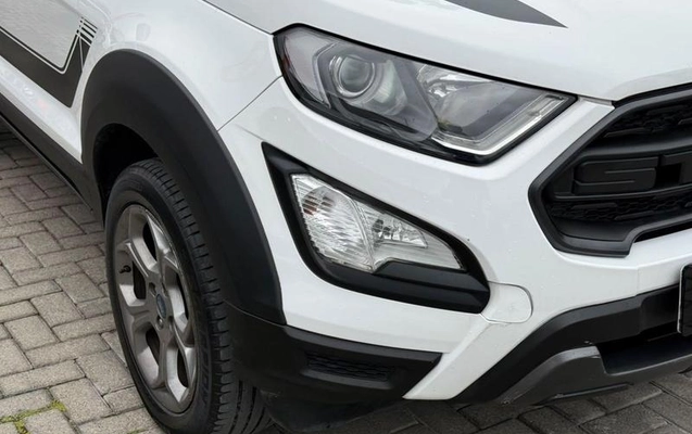 imagem-https://www.socarrao.com.br/sc-vehicle-images-prod/3996549/1790014431924-8483117_14_B_13b48512a2.jpeg