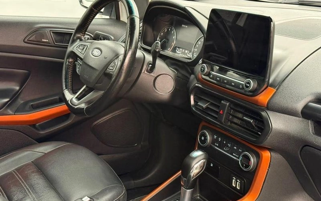 imagem-https://www.socarrao.com.br/sc-vehicle-images-prod/3996549/1790014431930-8483117_7_B_47c953e230.jpeg