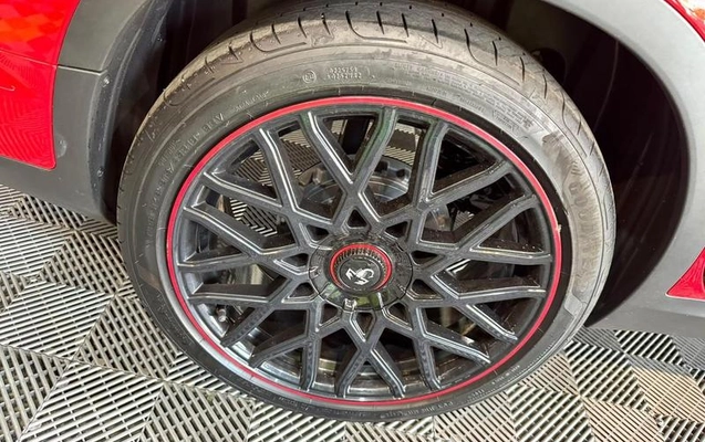 imagem-https://www.socarrao.com.br/sc-vehicle-images-prod/3996551/1789999657262-8490966_13_B_59db9301ba.jpeg