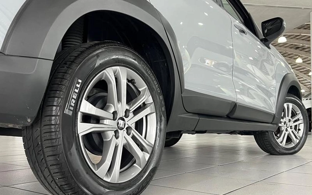 imagem-https://www.socarrao.com.br/sc-vehicle-images-prod/3996554/1789999667134-8490430_12_B_f6e454e37e.jpeg