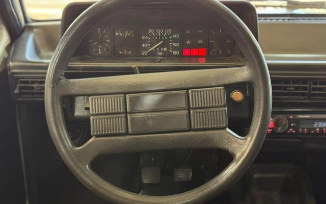 imagem-https://www.socarrao.com.br/sc-vehicle-images-prod/3996556/1789999667998-8488727_29_B_5d269eb159.jpeg