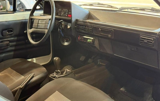 imagem-https://www.socarrao.com.br/sc-vehicle-images-prod/3996556/1789999668000-8488727_9_B_e3e4bd7fd5.jpeg